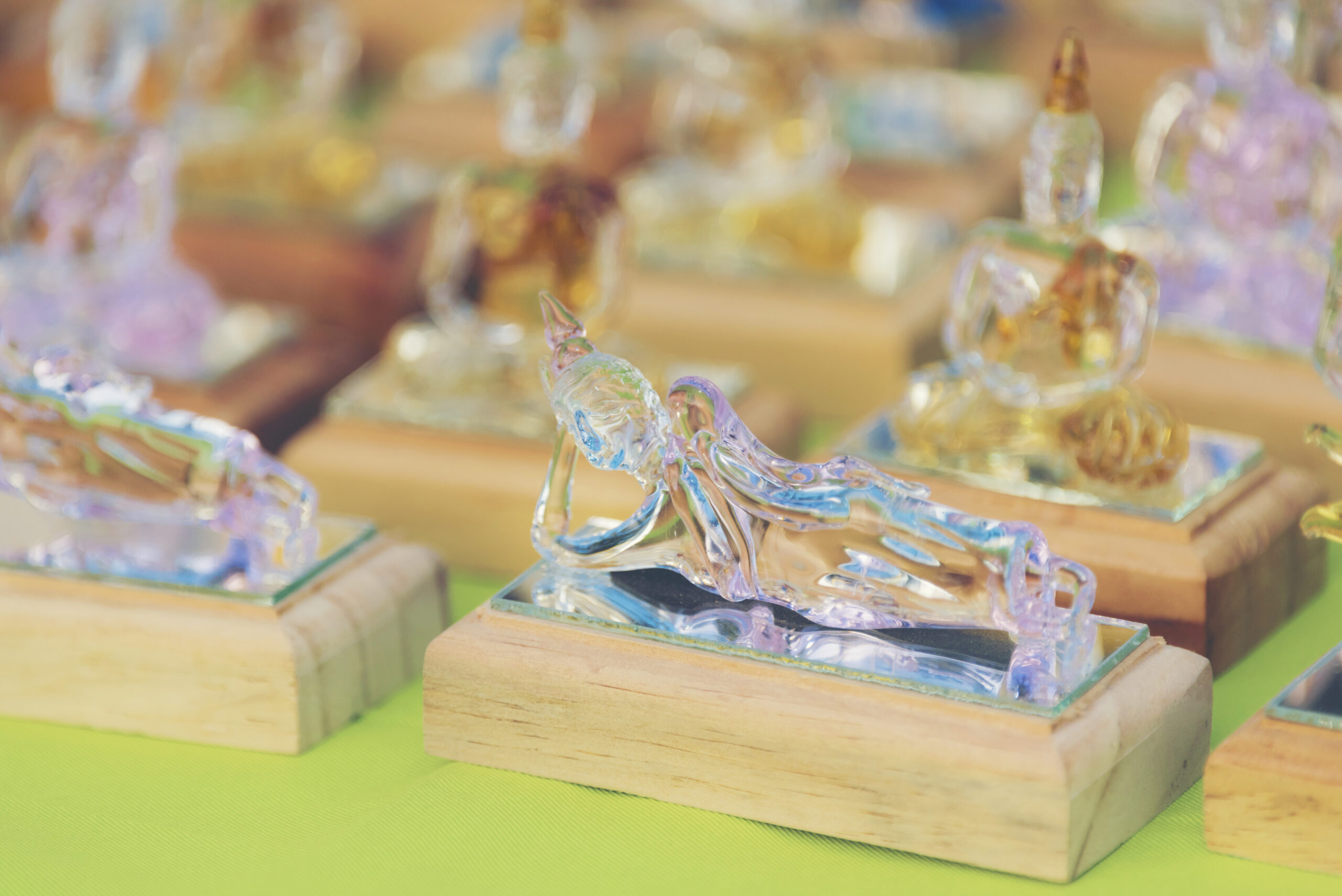 Glass Awards with Engraving in Chicago: An In‑Depth Guide to Providers, Designs and Trends