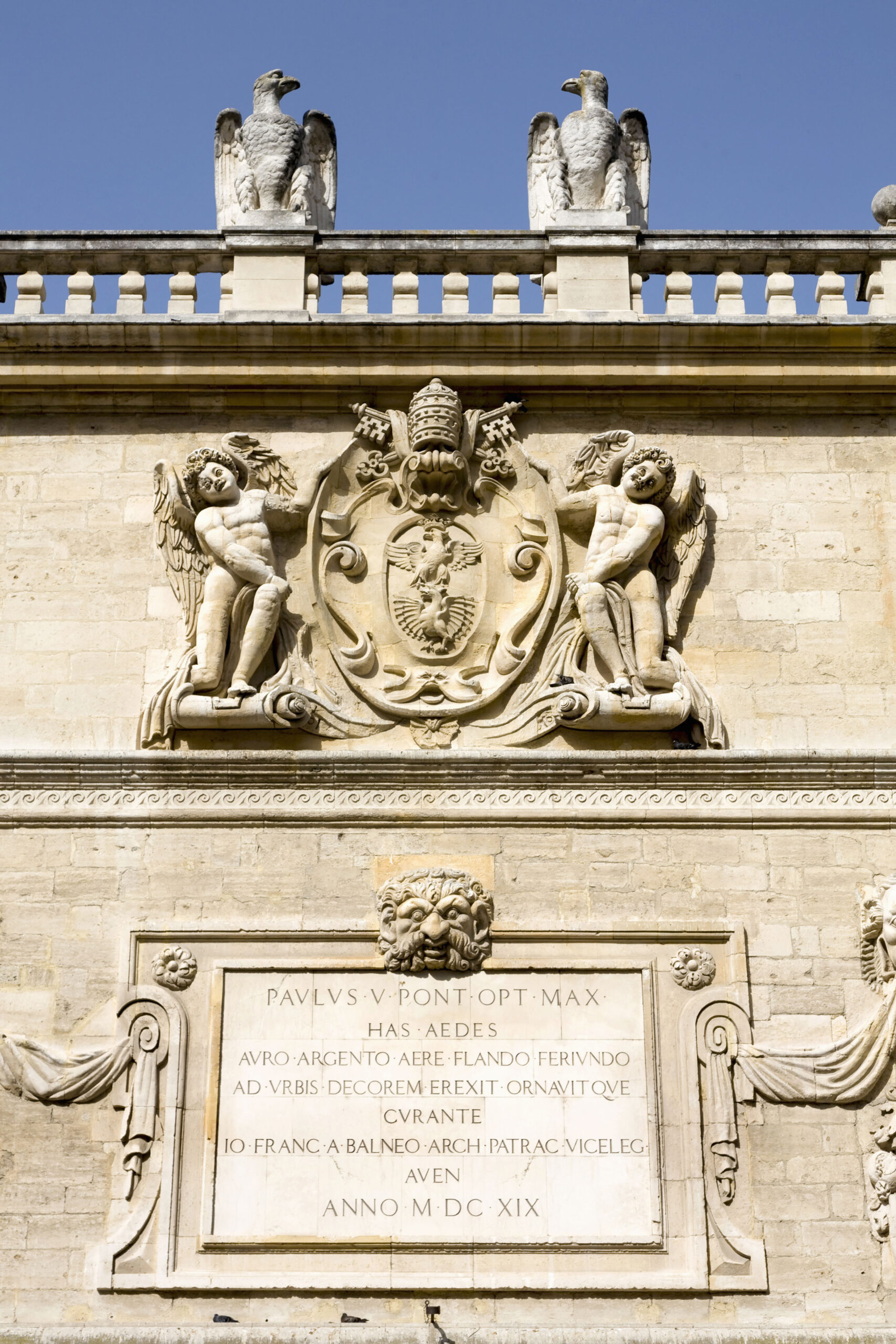 Perpetual Plaques Chicago: Providers, Design Advice and Trends