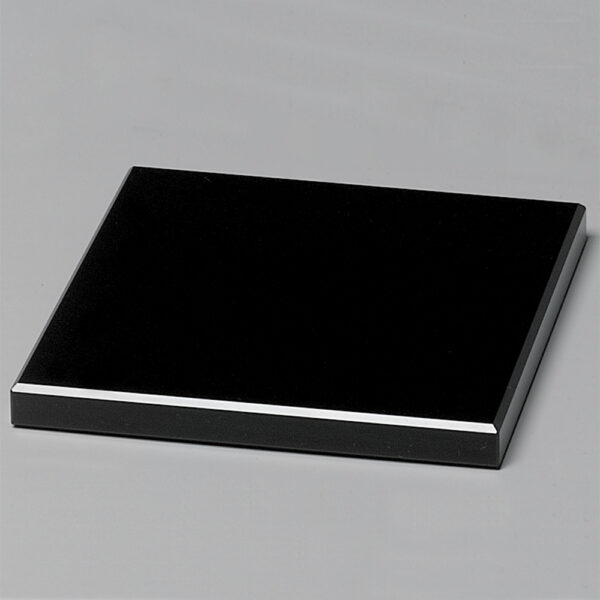 Black Glass Base 4"