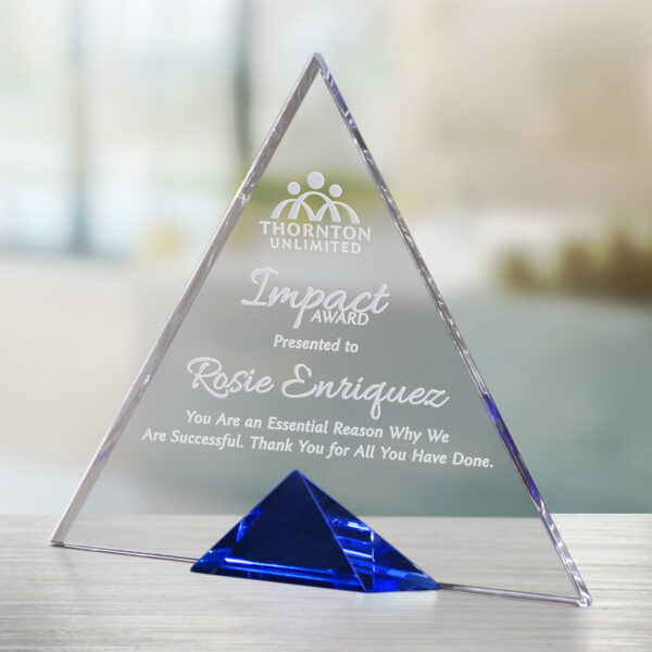 Gala Triangle 7-1/2"