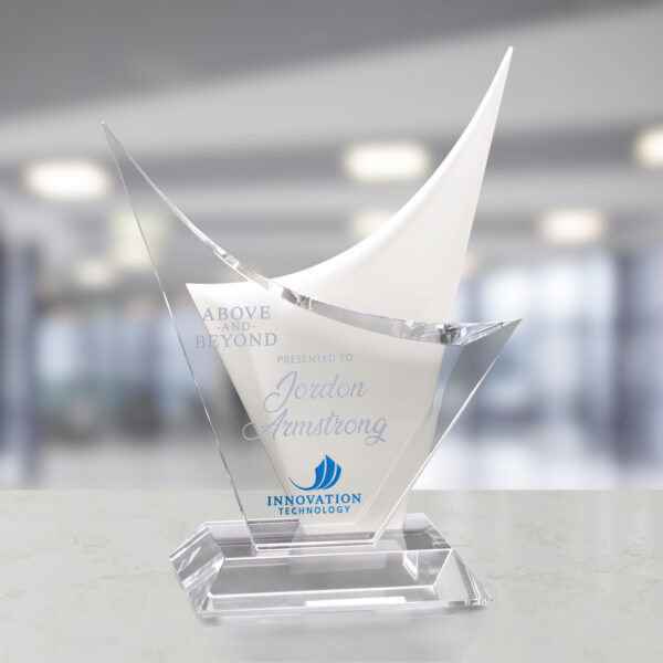 Voyager Award 9-3/4"